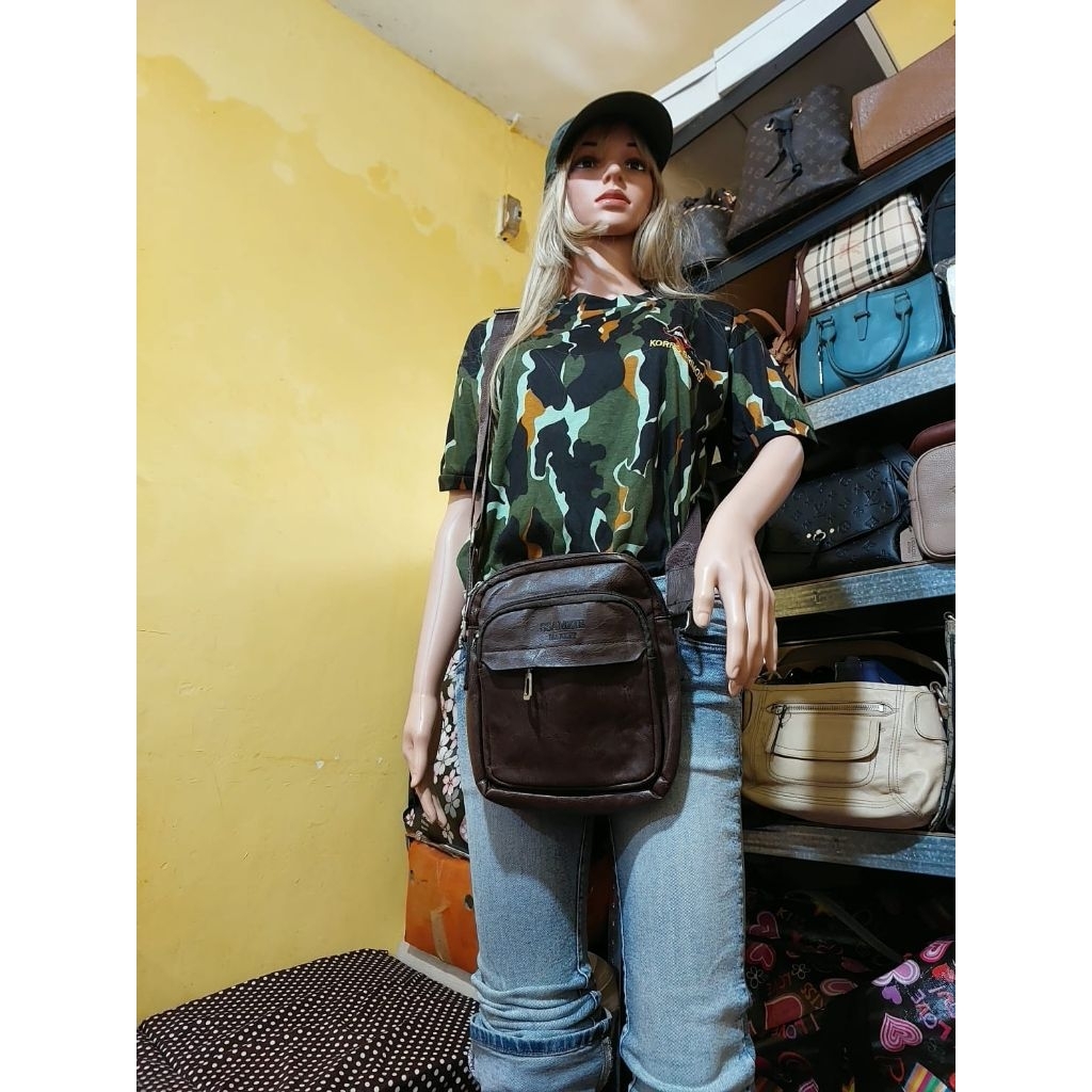 Slingbag Ssamzie-Unisex Cowok Cewek Preloved Second Bekas