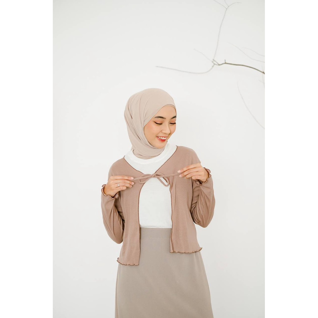 Gia Cardigan-Outher Korean Style-Minimalis Big Size Jumbo