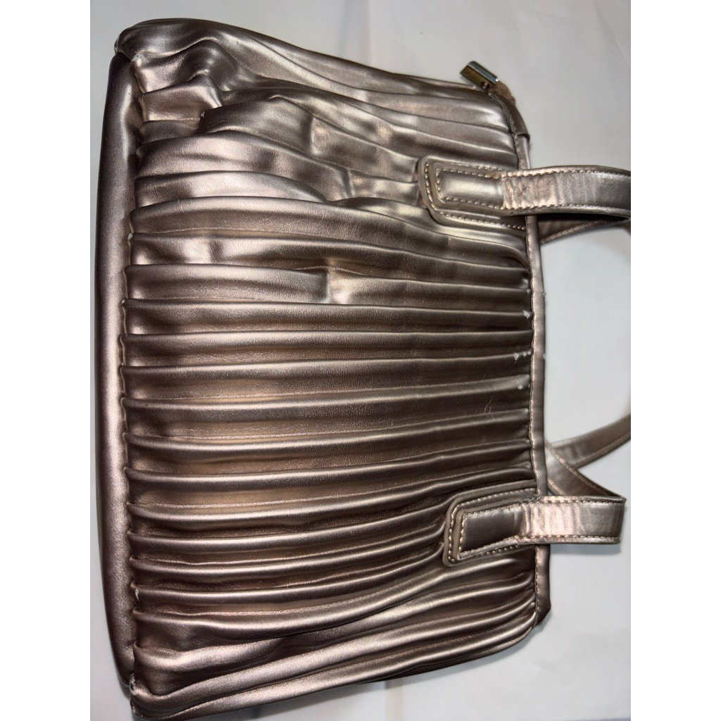 tas wanita warna bronze