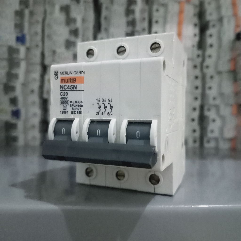 mcb mirlin 3p 6a 10a 16a 20a 25a 32a seken