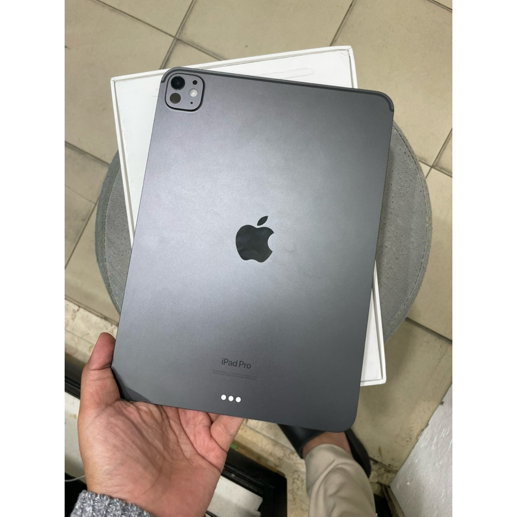Ipad pro M4 11-inc 256gb wifi bekas second original ex inter