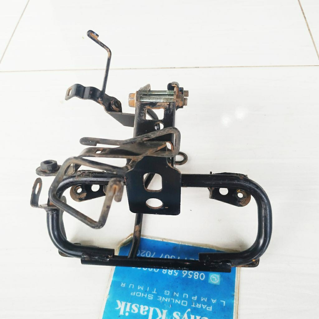 bracket breket dudukan tameng lampu depan yamaha free go freego original second