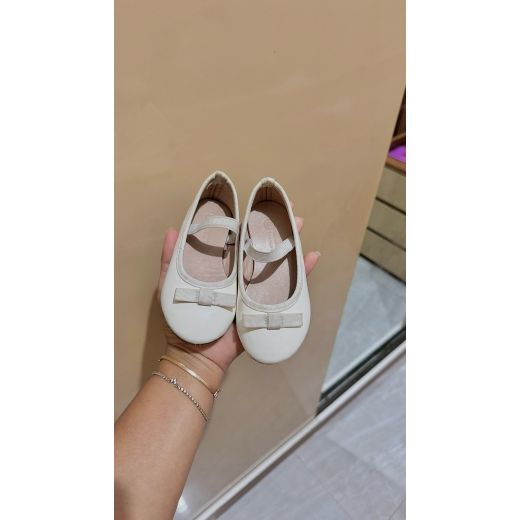 Sandal Anak Perempuan (Max Fashion)