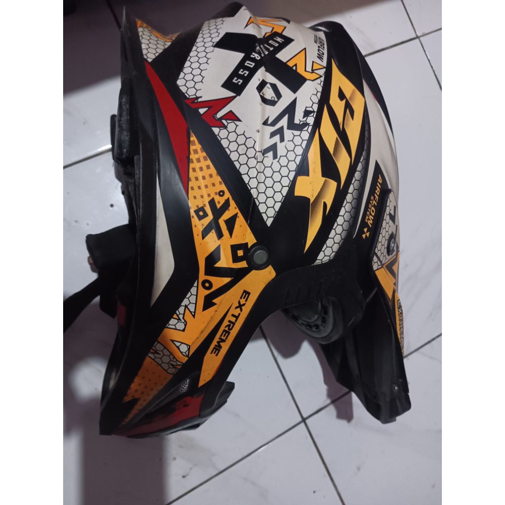 helm gix extreme cross