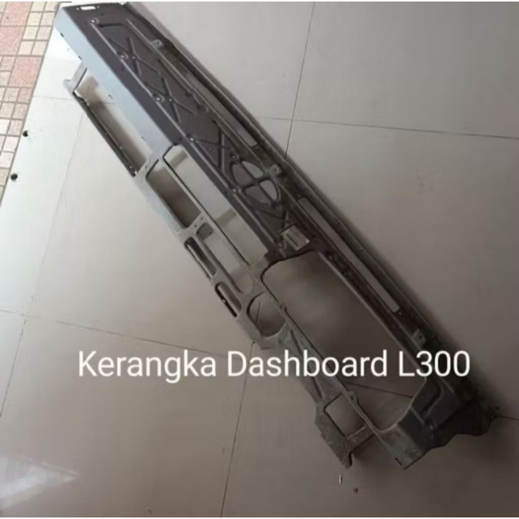 Kerangka dashboard baru ORI Mitsubishi L300, plat meja dasbor