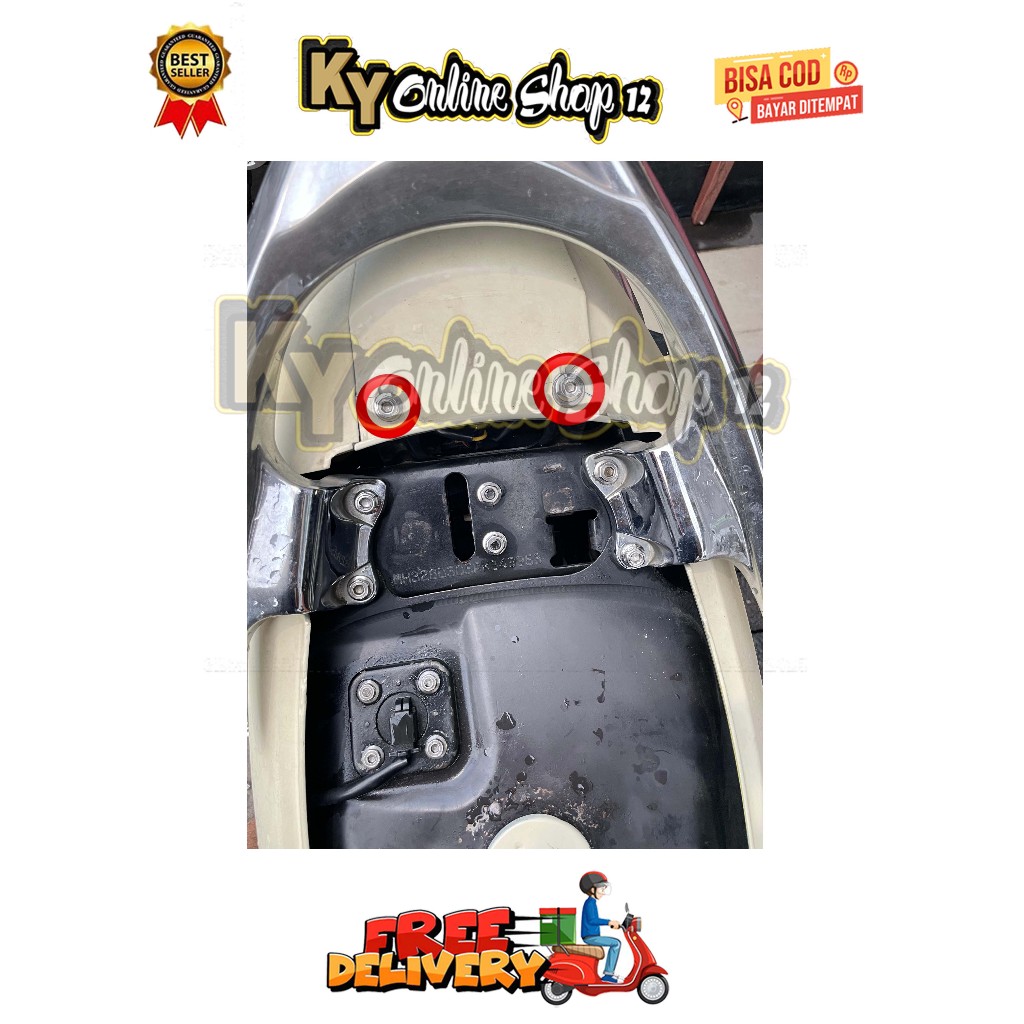 BAUT TUTUP BODY BELAKANG ( 2 BAUT ) MODEL 2 KUNCI BIASA MIO SMILE SPORTY SOUL FINO KARBU TAHUN 2003 