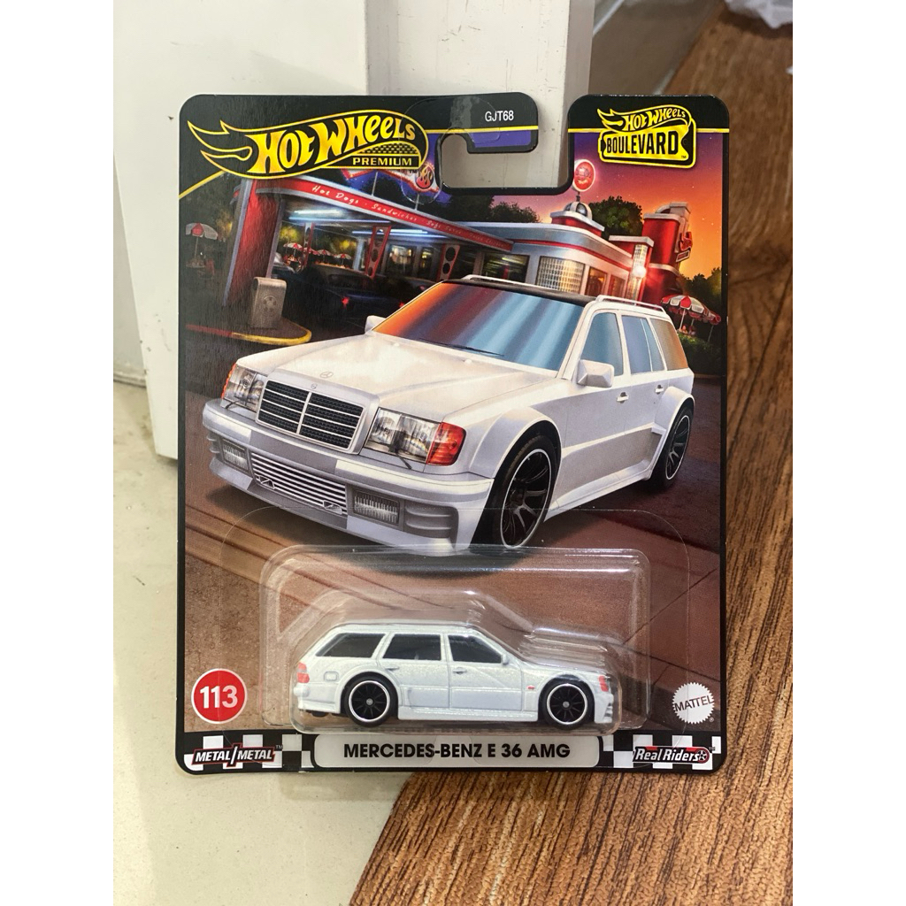 hot wheels mercedes benz e36 amg premium