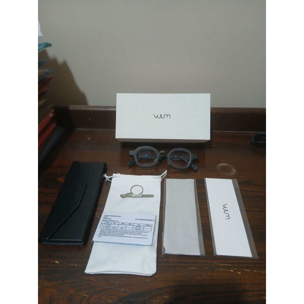 Kacamata VIUUM Eyewear PIM Bold Beetle