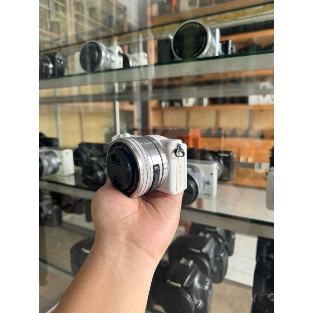 [KAMERA MIRRORLESS] SONY A5100 WHITE MULUS SECOND BERGARANSI ORIGINAL