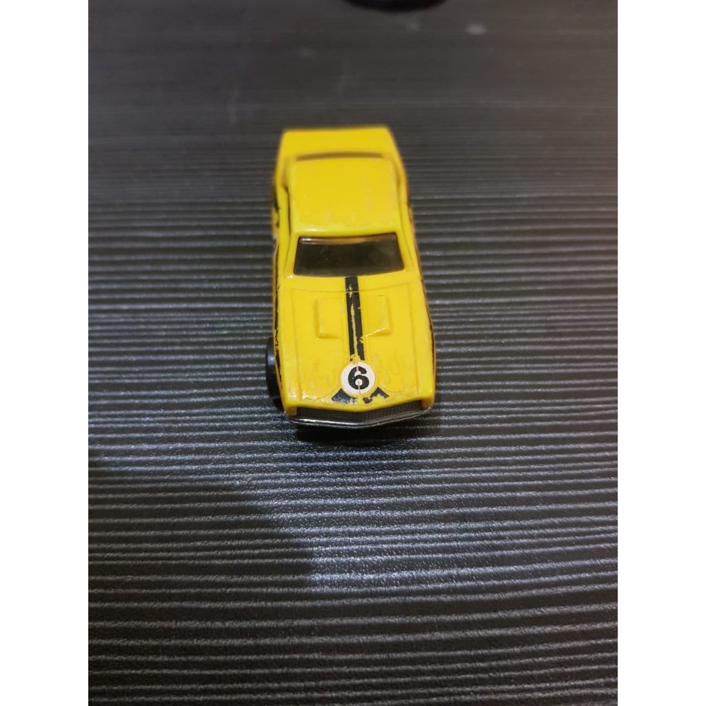 HOT WHEELS 67 Camaro