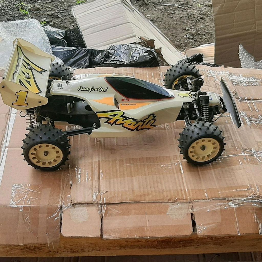RC TAMIYA AVANTE 2001 1/10 Scale (ORIGINAL TAHUN 1990 ,SANGAT MULUS).