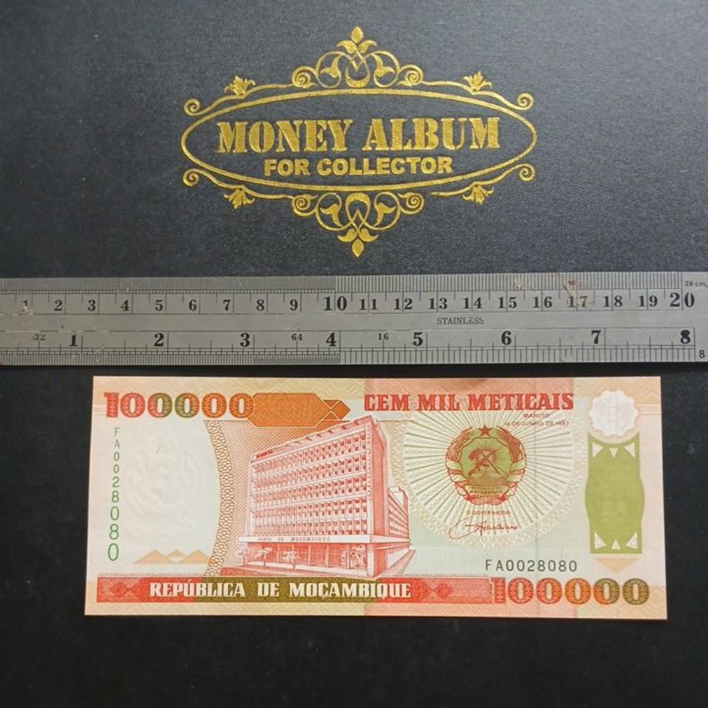 Uang Mozambique 100000 Meticais 1993  UNC (Original)