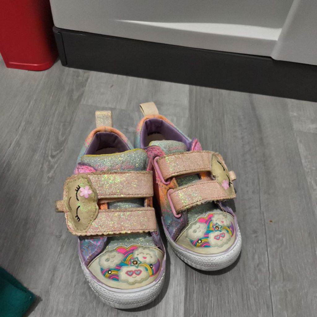 Skechers twinkle toes