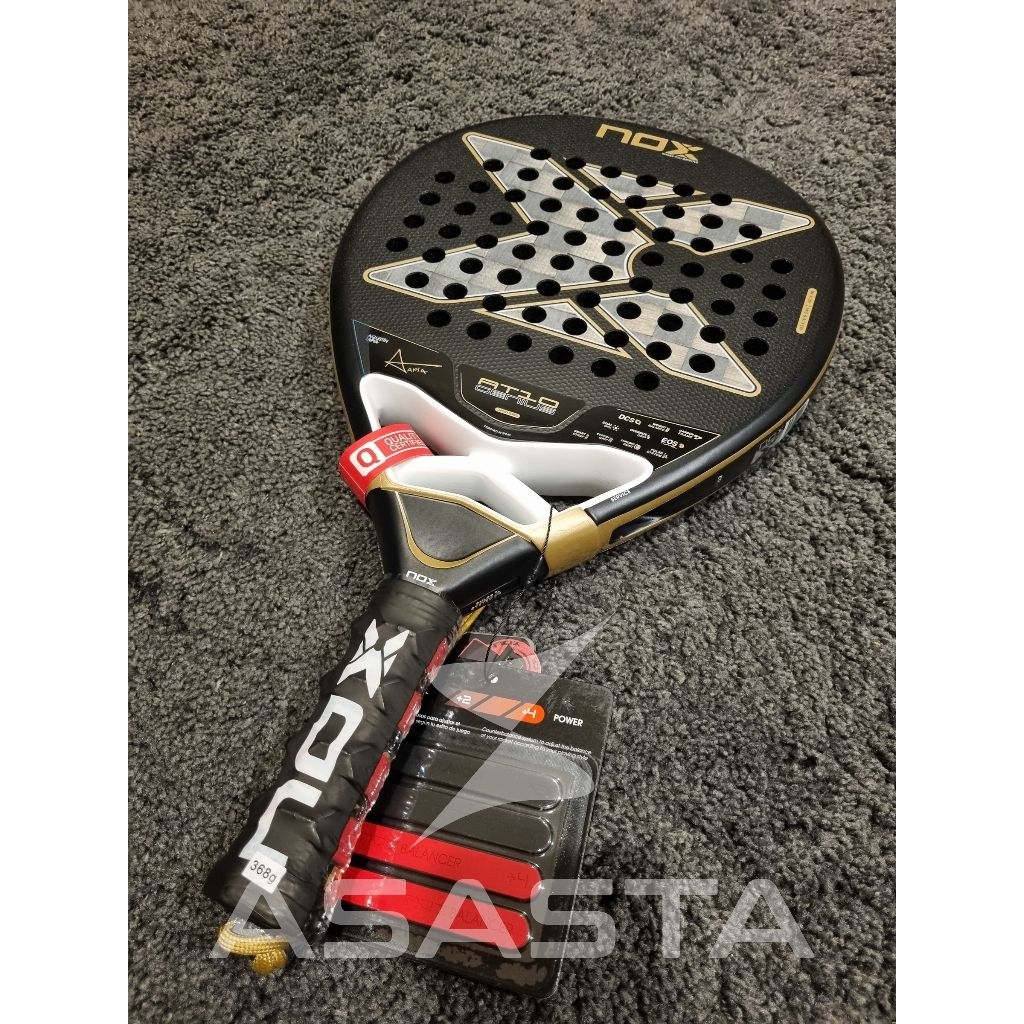 Nox AT10 Genius 18K Alum Xtreme 2026 / Raket padel Nox AT10 18K 2026