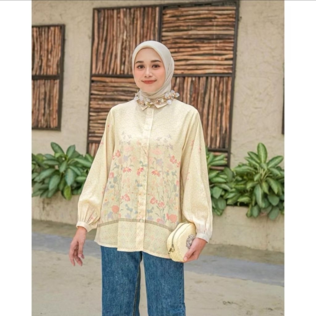 Preloved Kienka - Briella Signature Blouse Canary Size L