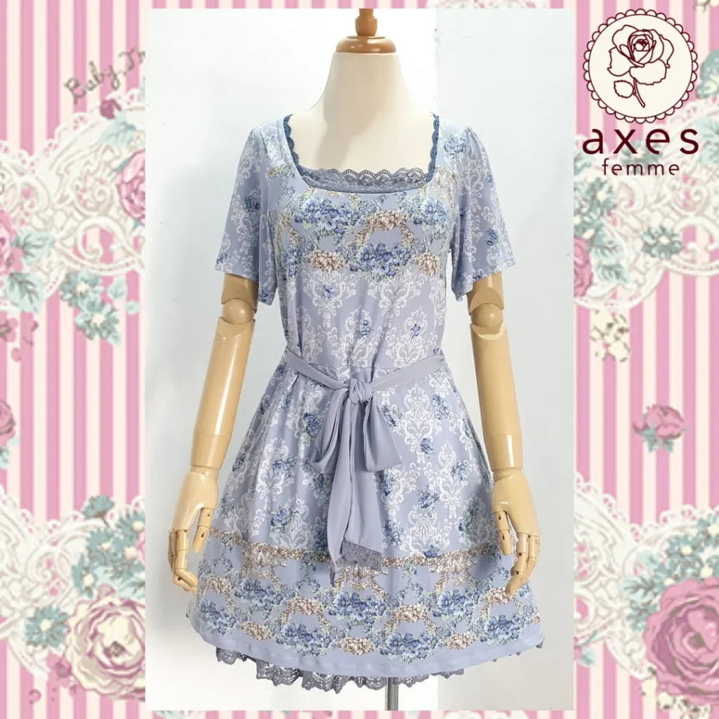 Axes femme floral vintage dress