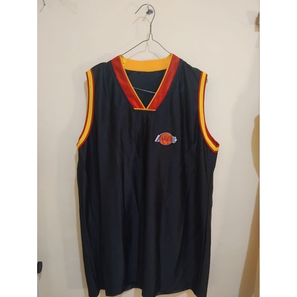 Preloved Murah Jersey Basket Lakers
