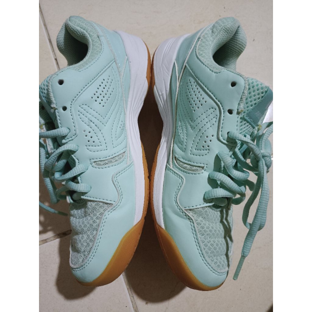 sepatu second bdm1nnton volly tennis tosca green 37 23.5