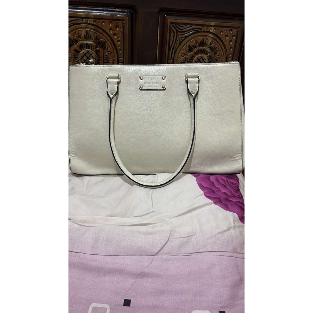 KATESPADE TOTE BAG PRELOVED
