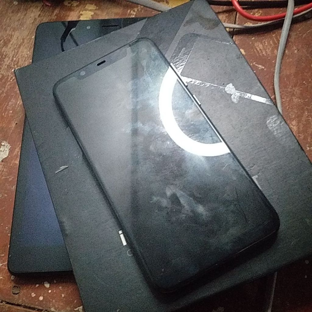 Lcd touchscreen Mi 8 Original Copotan + baterai bm 3e