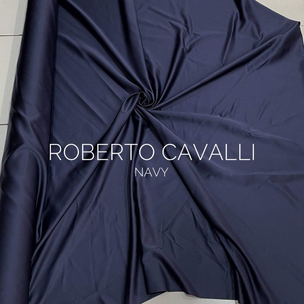 Kain Satin Roberto Cavalli/Warna Navy