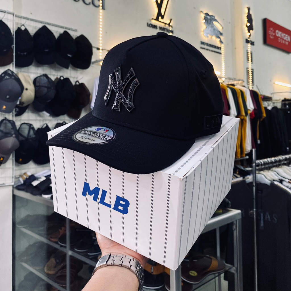 TOPI MLB PIN BESI FREE BOX