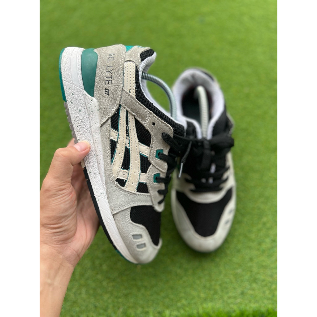 Asics Gel Elite 3 size 43 - Sepatu Sneaker Bekas Second Shoes