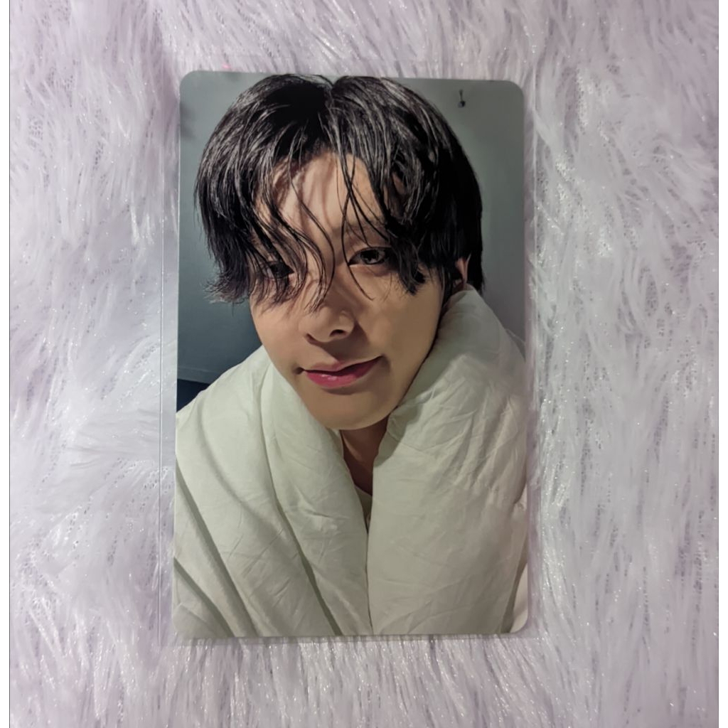 Ready stock Official photocard Jake POB weverse jp