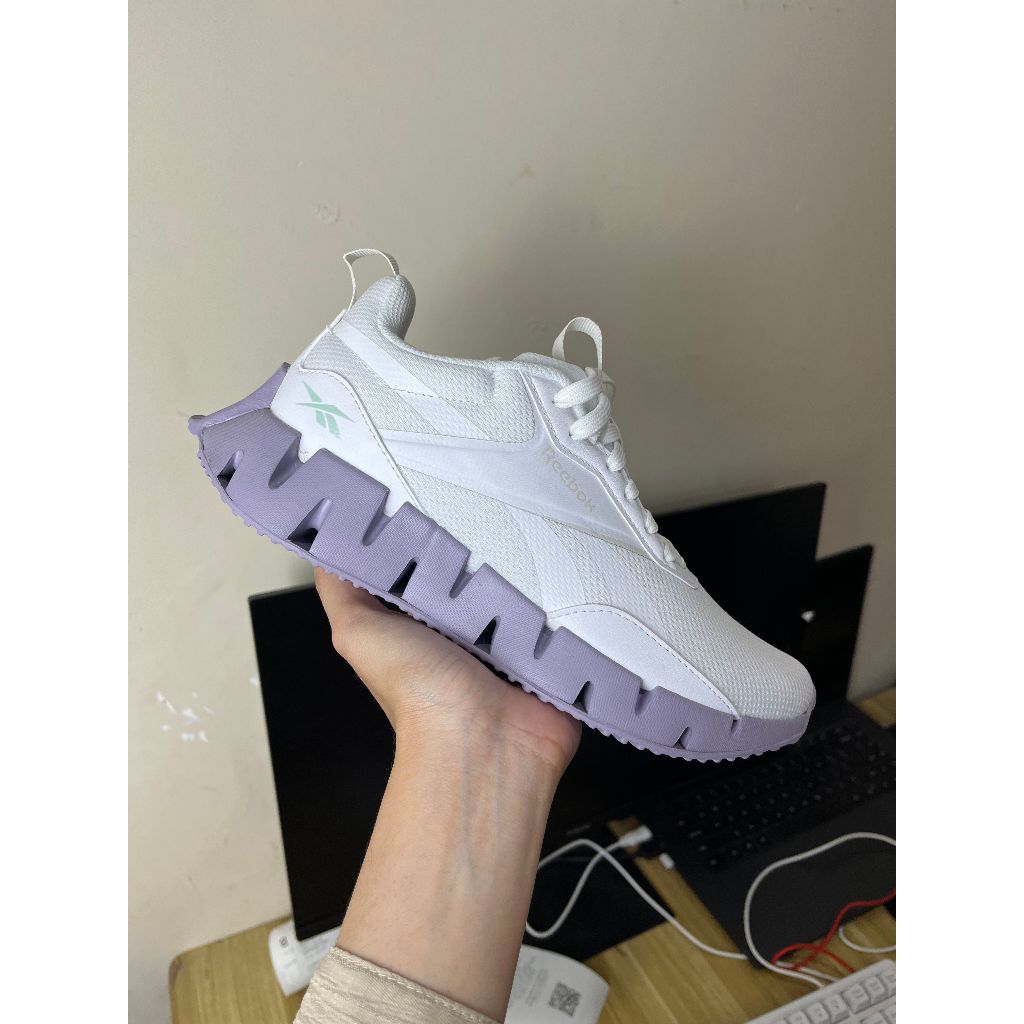 BEST SELLER Reebok Zig Dynamica STR White / Women Original 100201590