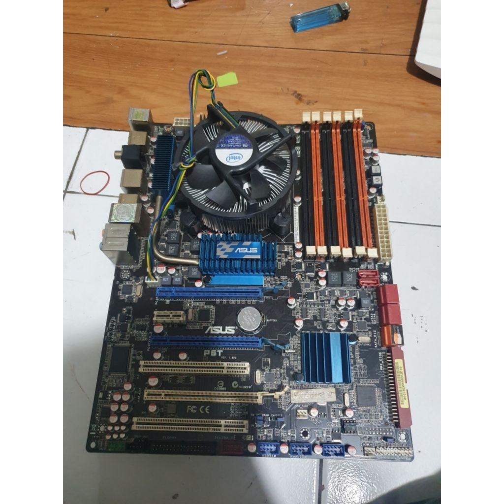 motherboard asus i7 gen1 tidak tampil