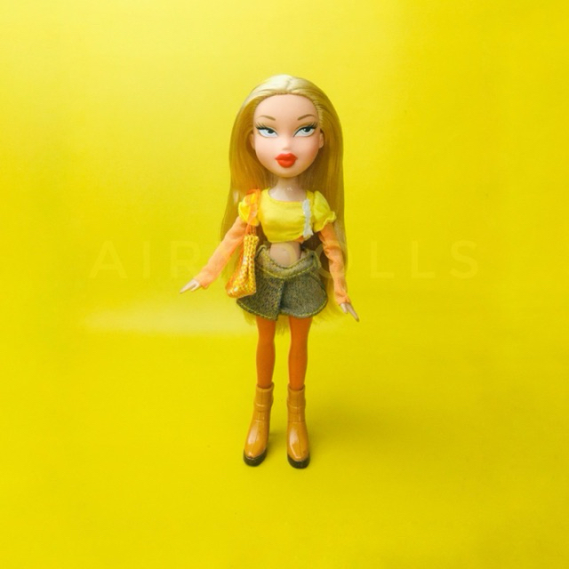 Boneka Bratz MGA ‘I-Candy’ Cloe