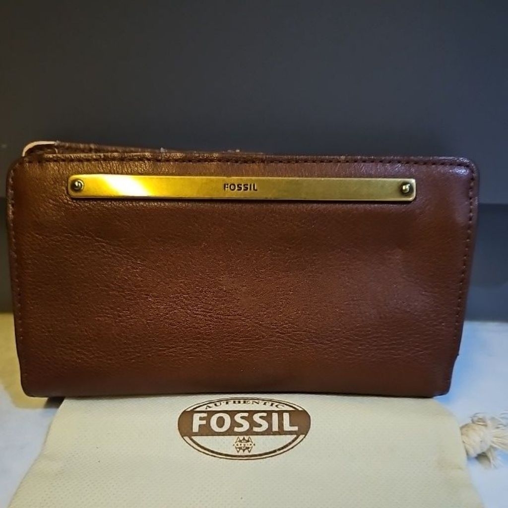 Preloved dompet Fossil Liza Slim Bifold wallet