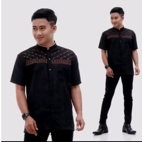Koko Hitam Lengan Pendek Bordir Motif Jasuke