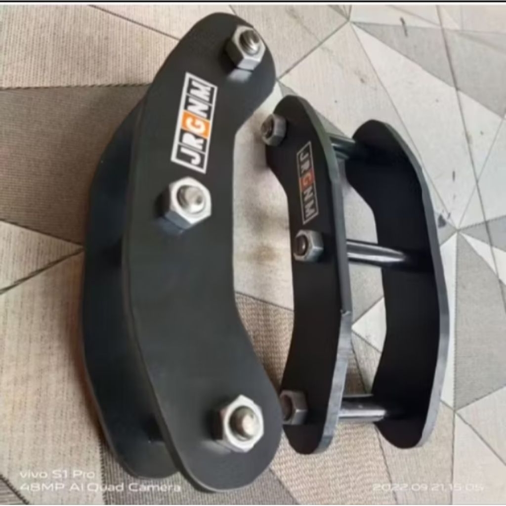 ANTING PER DAUN KIJANG KAPSUL 20CM