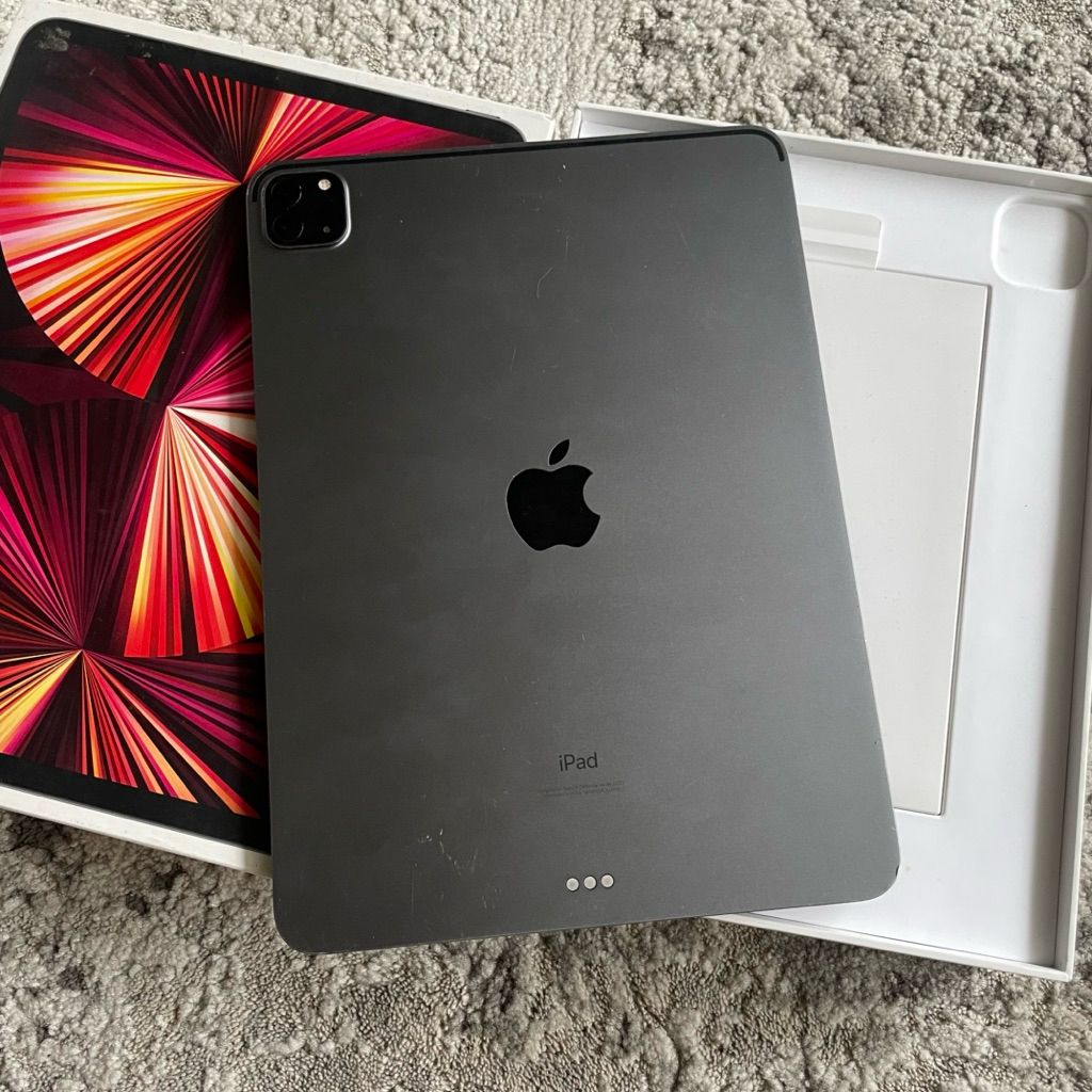 iPad Pro M1 256gb ex iBox Wifi Only