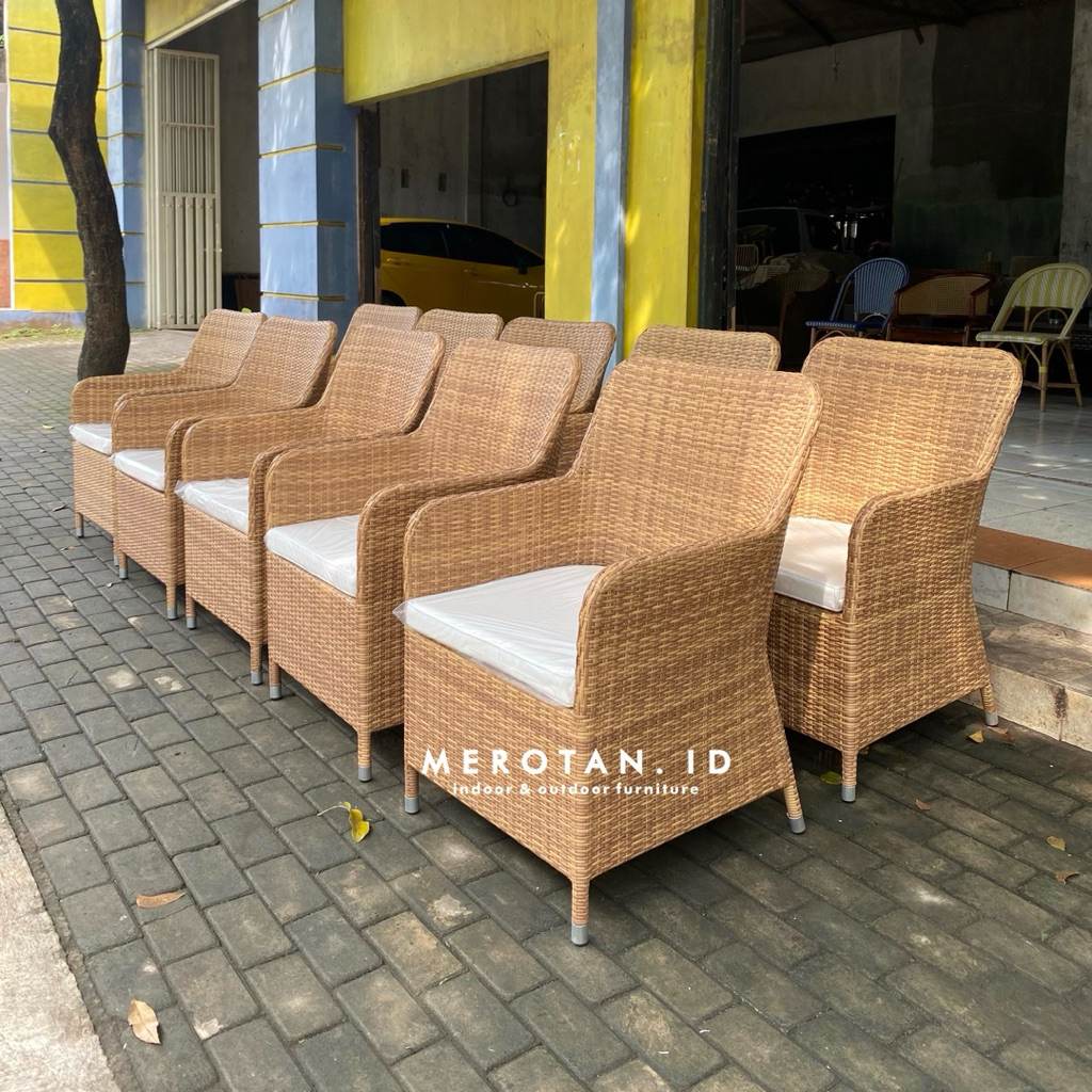 Kursi Makan Rotan Sintetis / Kursi Outdoor Rotan Sintetis / Rattan Chair / Kursi Teras Rotan Sinteti