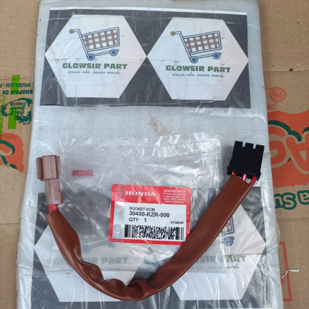 SOKET ECM VARIO 125 (KZR)