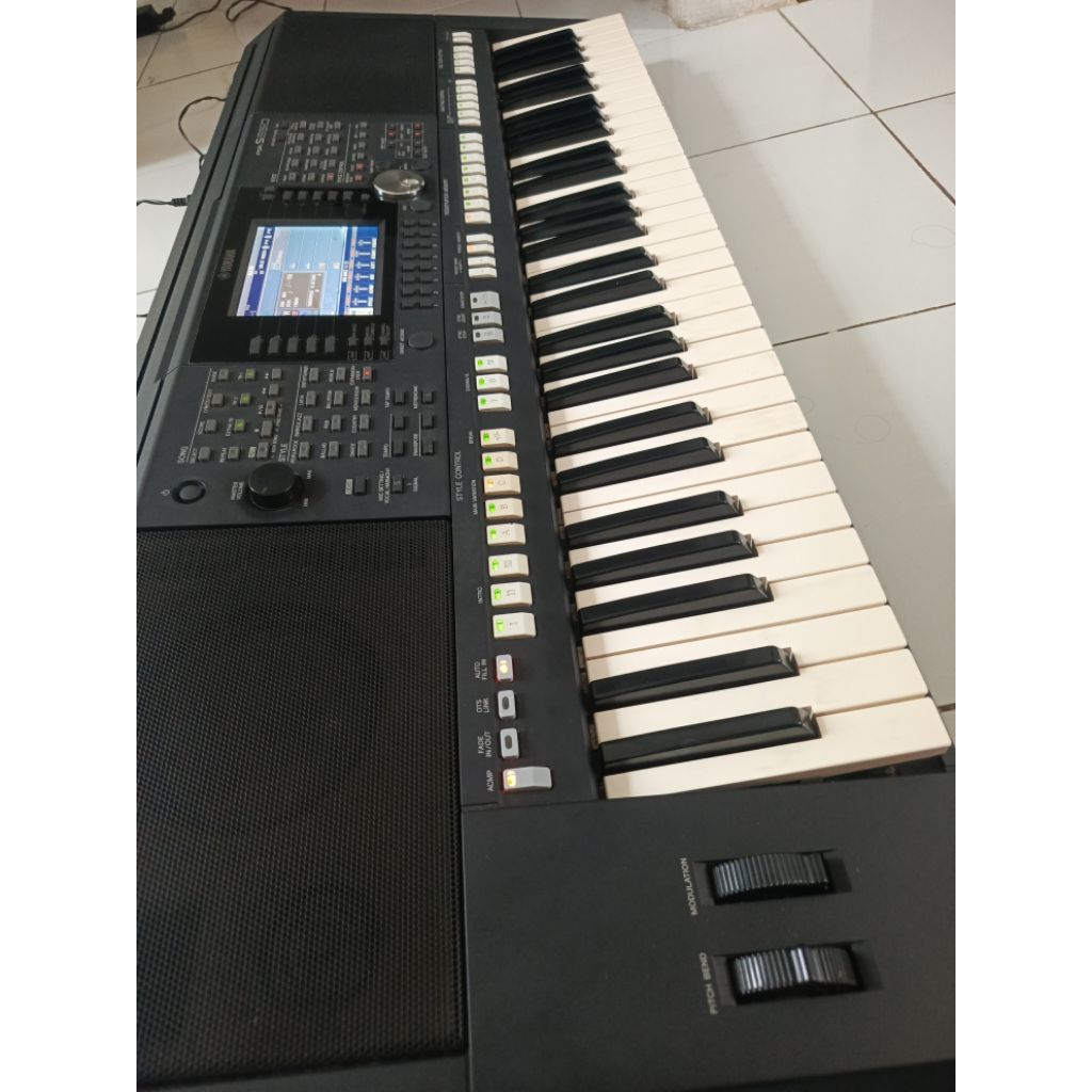 Keyboard Yamaha PSR S950