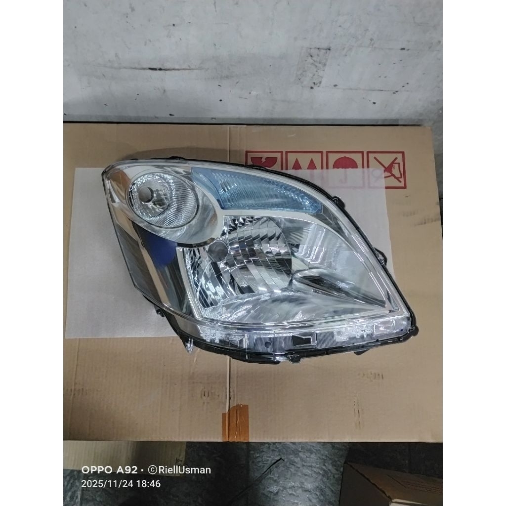 Head Lamp/ Lampu Depan Suzuki Karimun Wagon R Type GL Asli Suzuki