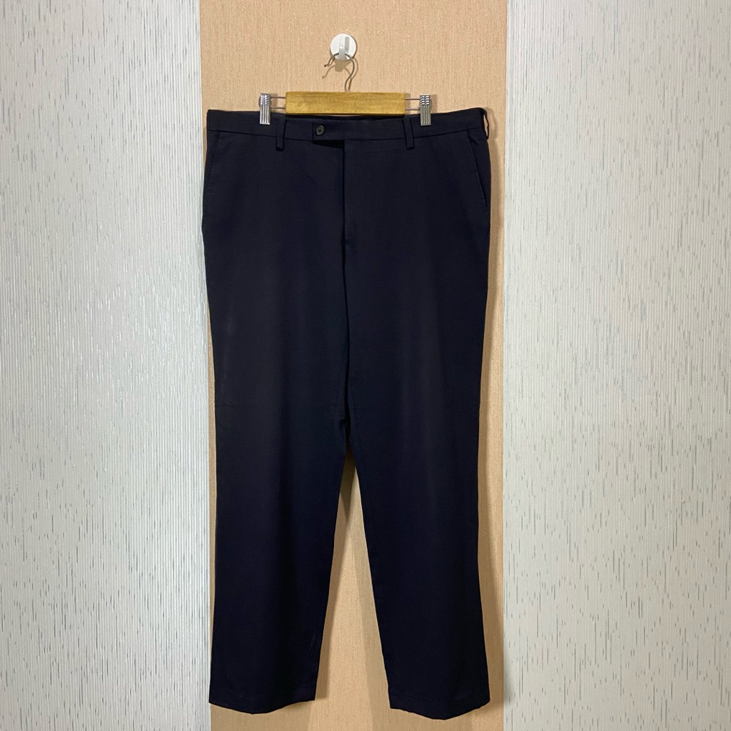 Work Pants UNIQLO Premium Wool Super / Celana Bahan Pria / B209 / Size 35