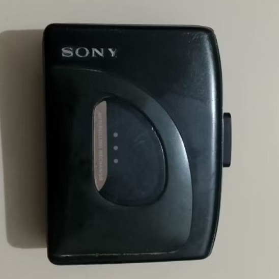 Walkman Sony Pemutar Kaset Jadul Vintage