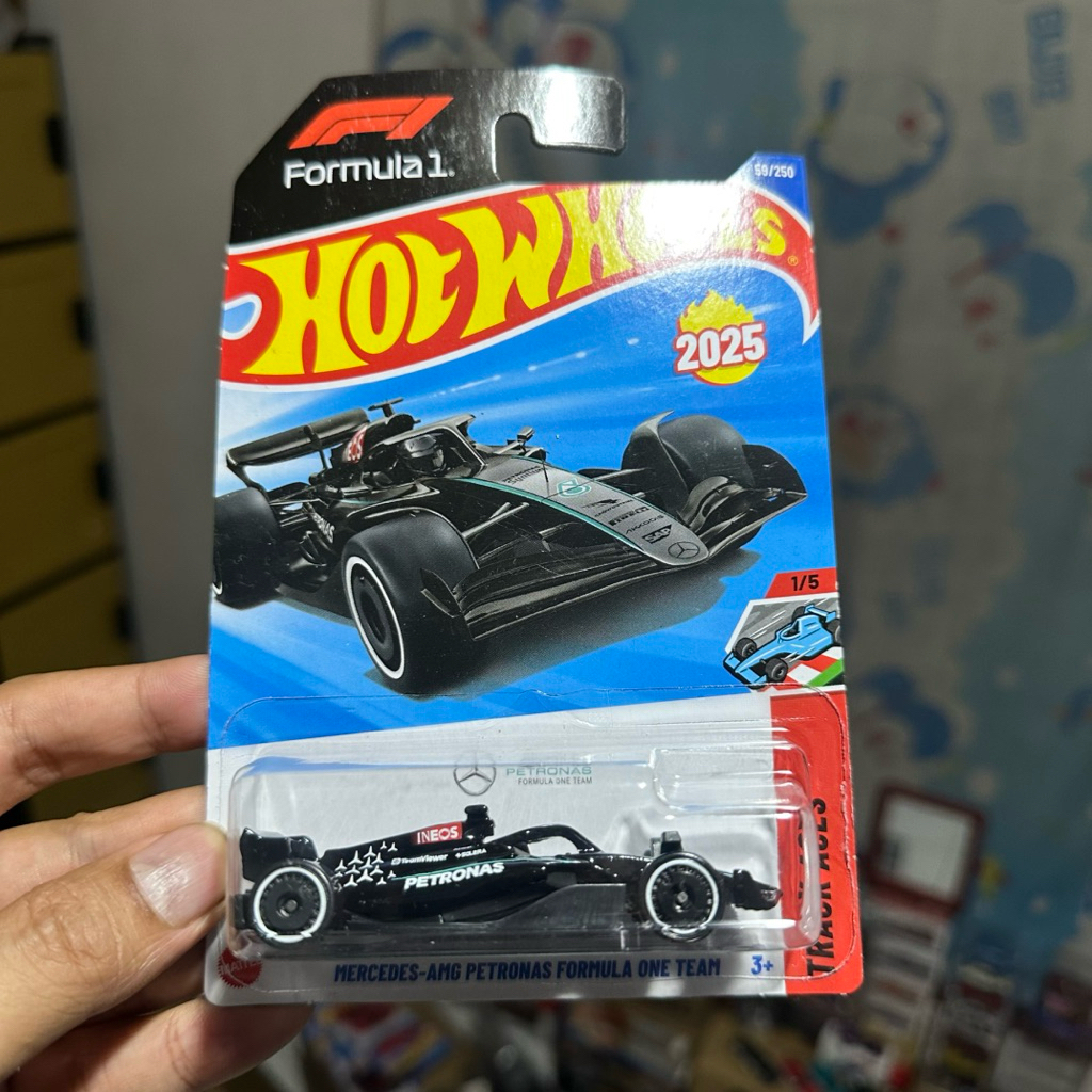 Hot Wheels Formula 1 Mercedes-AMG Petronas F1 Team
