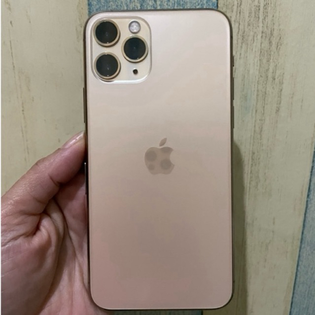 iphone 11 pro 256GB gold