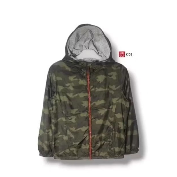 UNIQLO KIDS UV Protect WB Windbreaker Running Jacket Camo Size tag 140 fit 9-10 years (P54xL45)