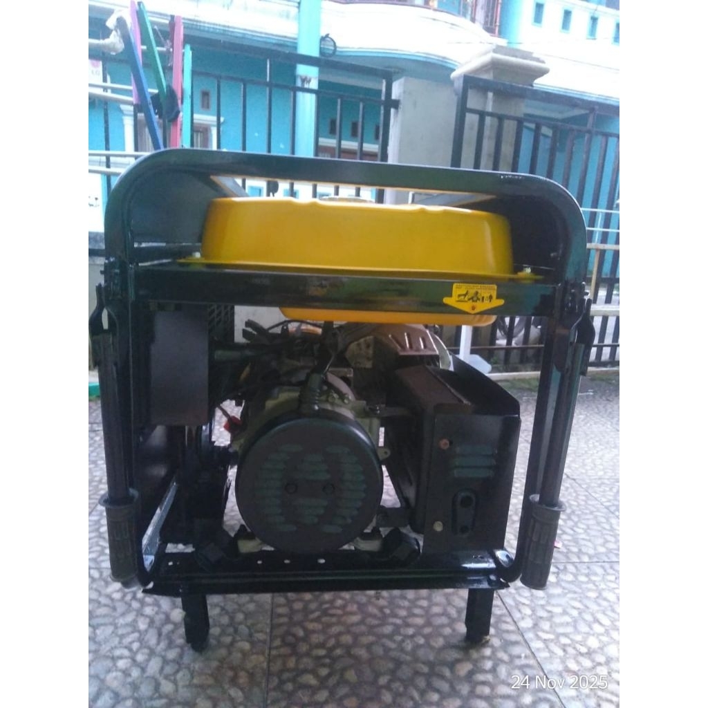 Genset Krisbow 8000 Watt Normal Nego bisa COD