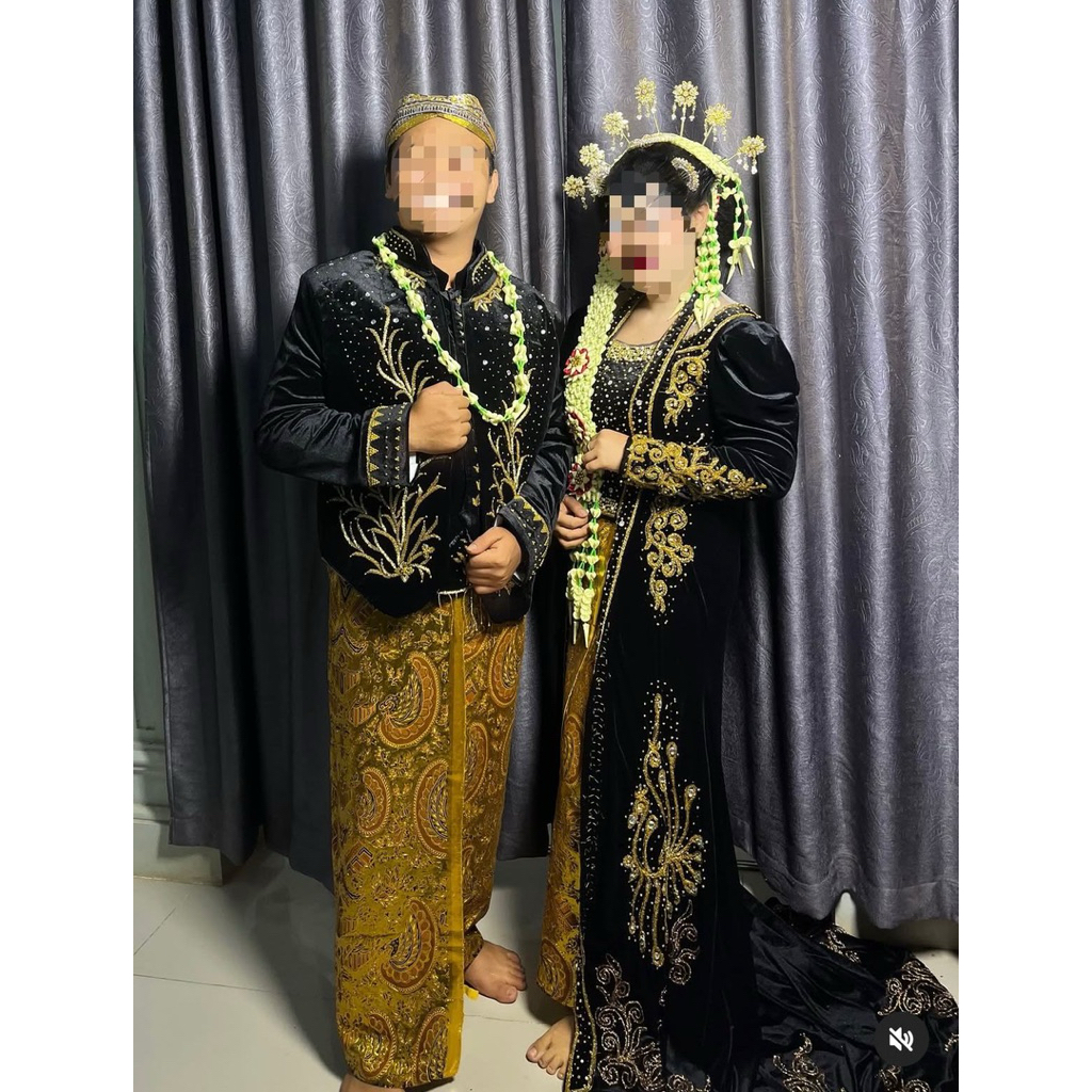 Baju Pengantin Jawa Bludru Sepasang Berekor (Full Payet Jepang)