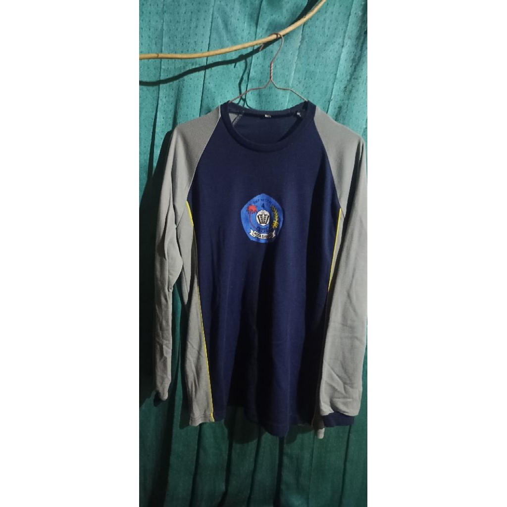 SERAGAM OLAHRAGA SMP PRELOVED