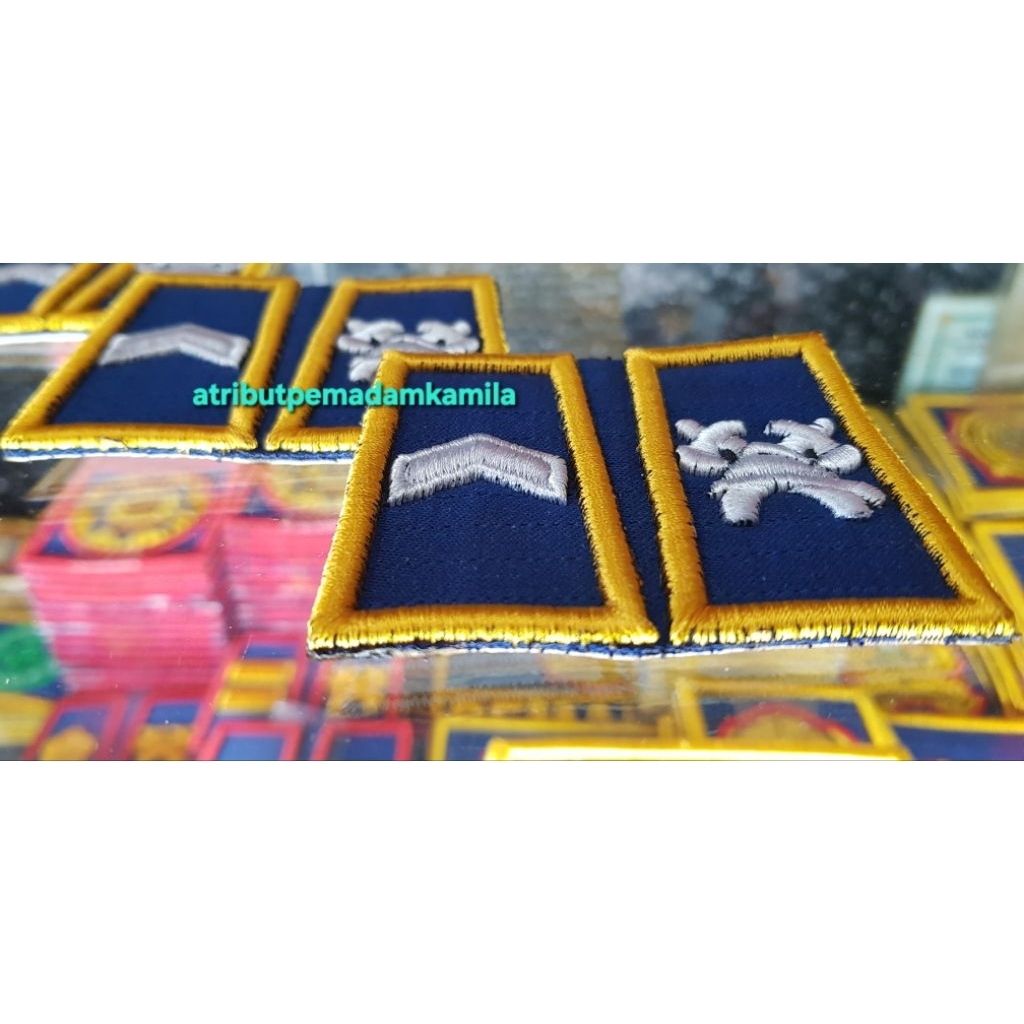 pangkat PDL lapangan pemadam damkar 2a IIa lis kuning ( 1 pacang  )