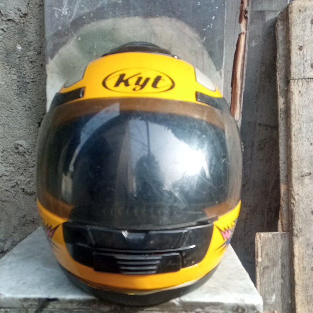 helm kyt jadul langka ukuran M