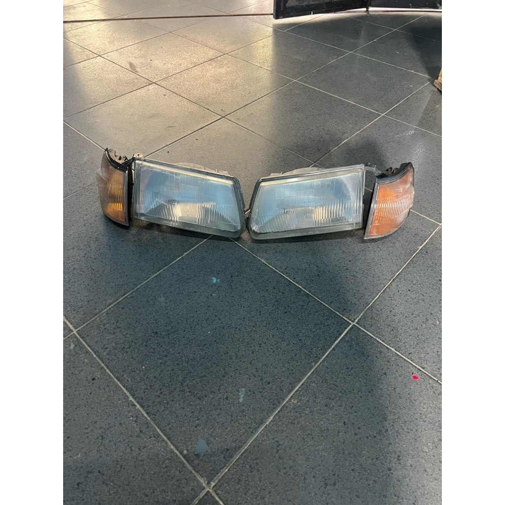 Headlamp Lampu Depan Toyota Starlet Kapsul turbo look ep81 tahun 1996 1997